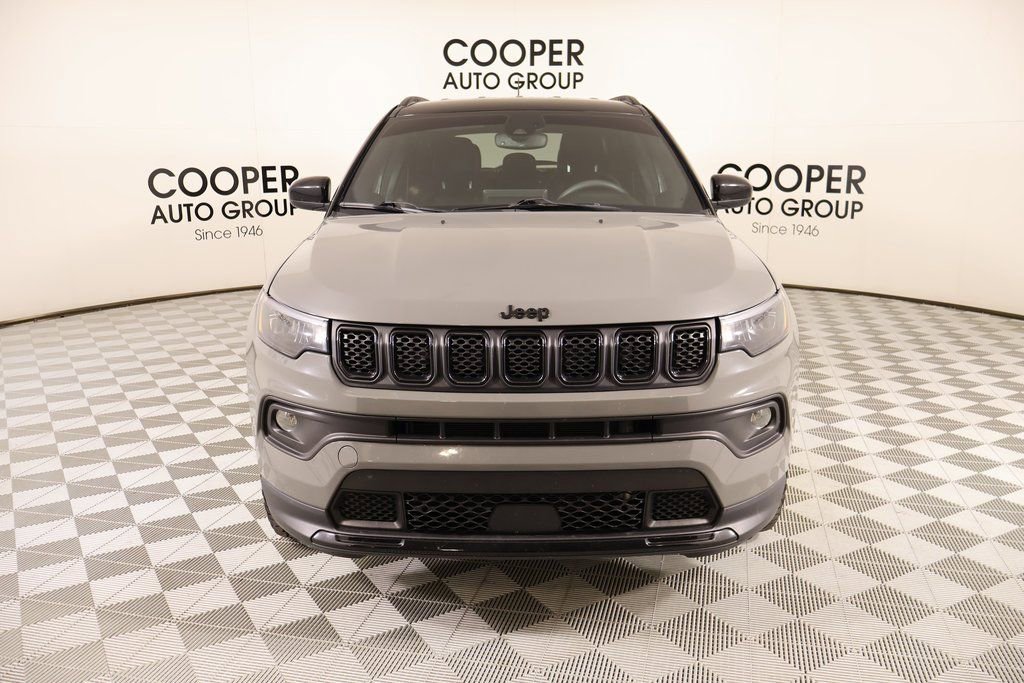 Used 2023 Jeep Compass Altitude w/ Convenience Group image 9