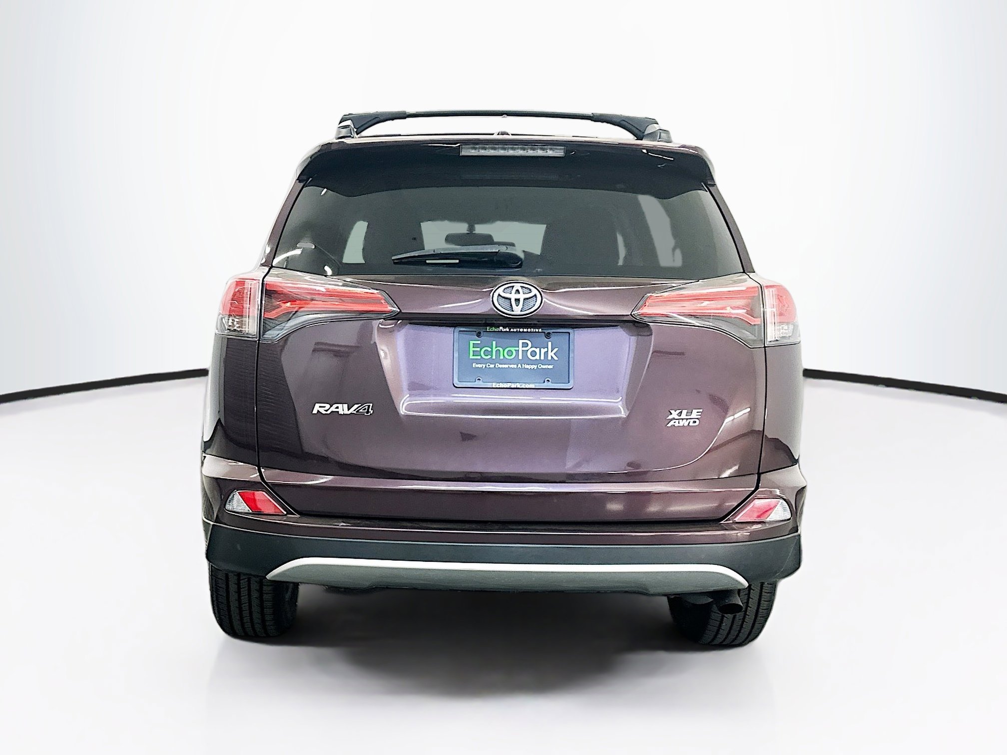 Used 2016 Toyota RAV4 XLE AWD/4WD image 7