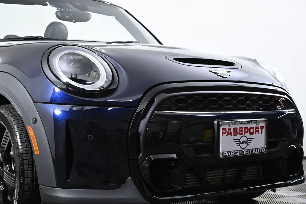 Certified 2024 MINI Cooper S image 5