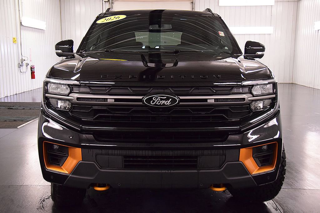 New 2026 Ford Expedition Tremor image 2