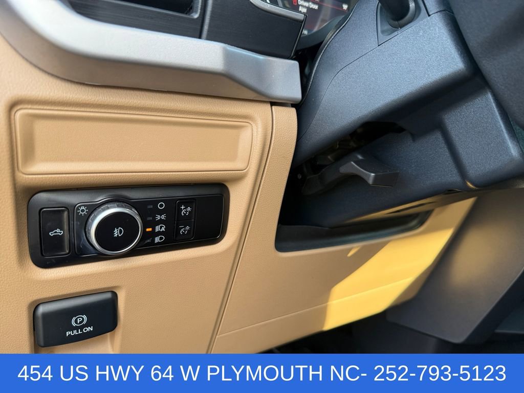 Used 2023 Ford F150 XLT AWD/4WD image 19