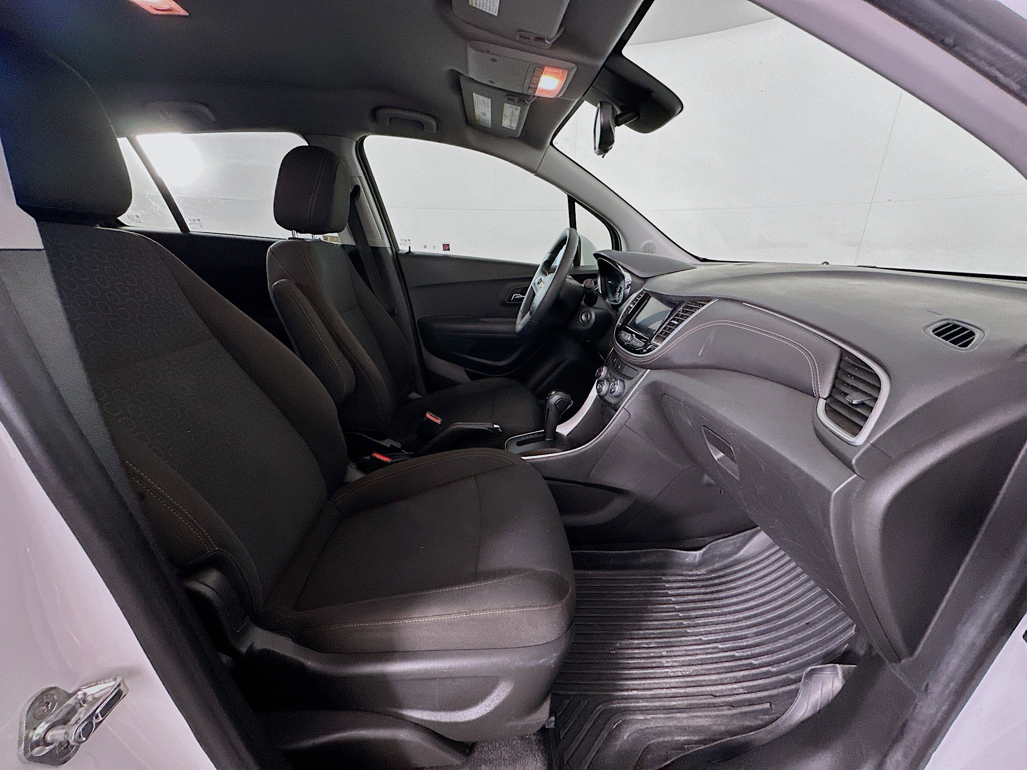 Used 2020 Chevrolet Trax LS w/ Tint and Cruise Package image 29