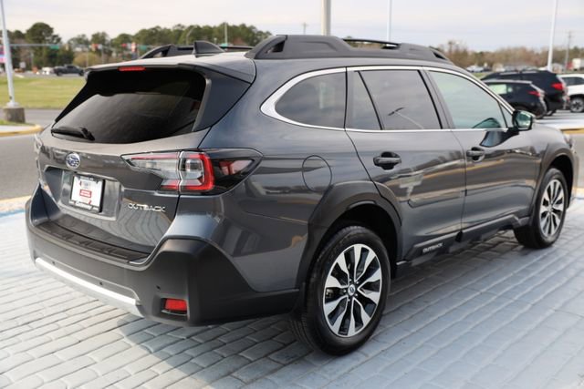 Certified 2023 Subaru Outback Limited image 5
