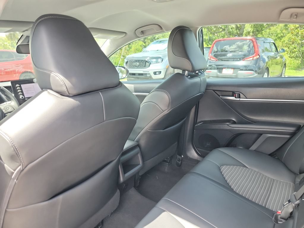Used 2021 Toyota Camry SE FWD image 26