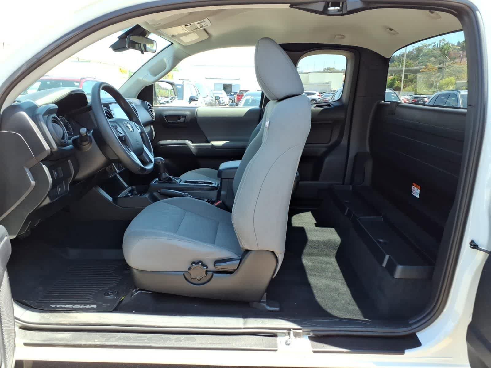 Used 2020 Toyota Tacoma SR RWD image 13