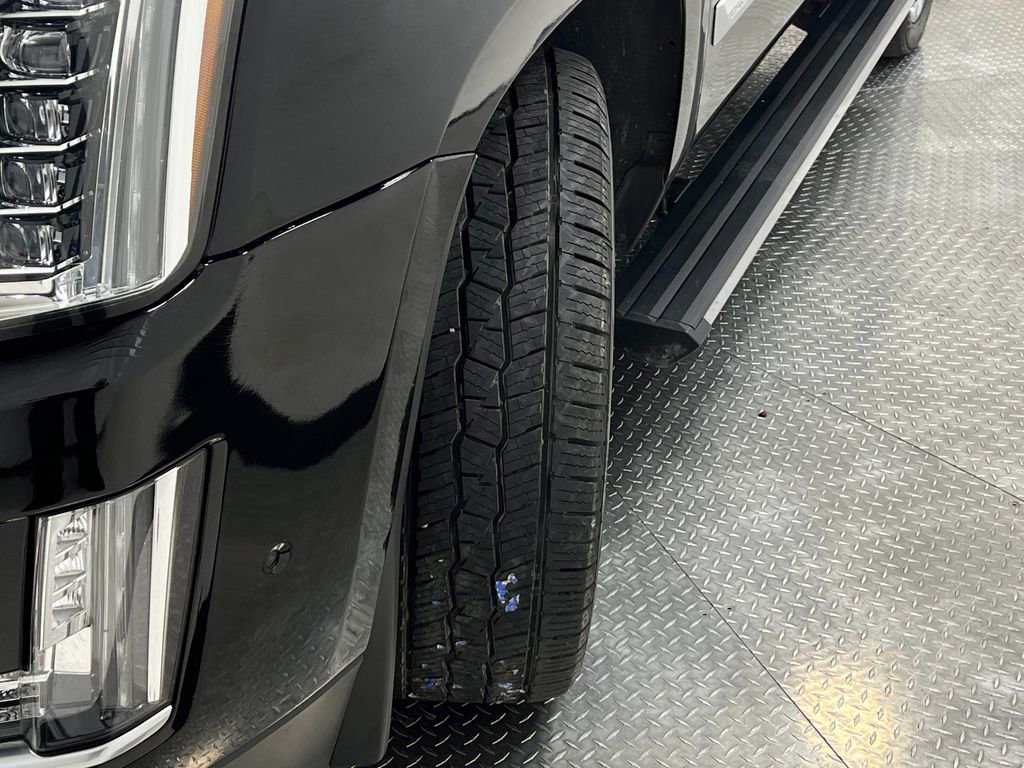 Used 2018 Cadillac Escalade Premium Luxury w/ LPO, Radiant Package AWD/4WD image 43