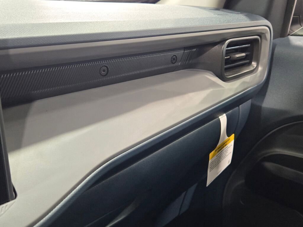 New 2025 Ford Maverick XLT w/ XLT Luxury Package image 24