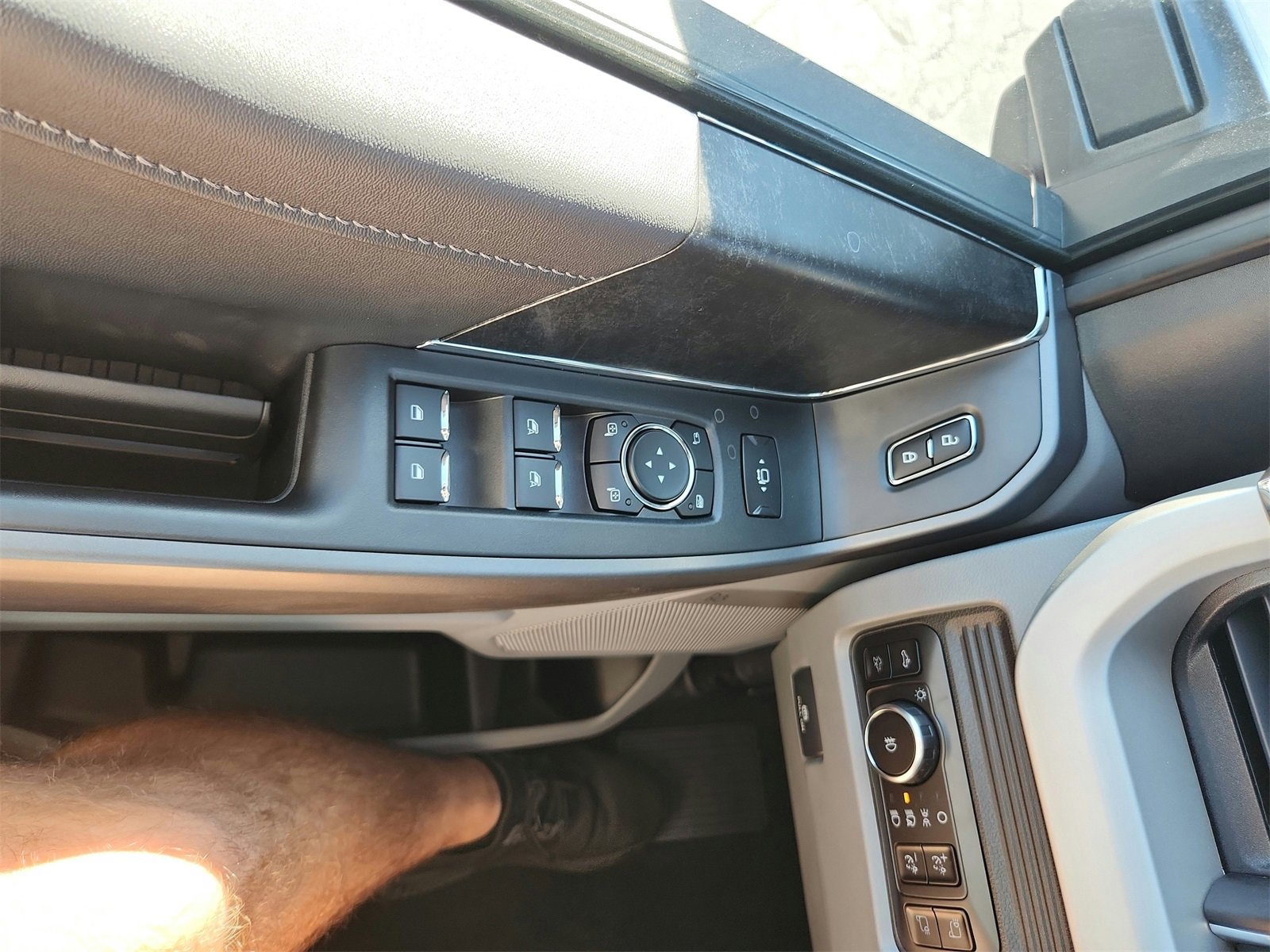 New 2026 Ford F250 XLT w/ XLT Premium Package image 21