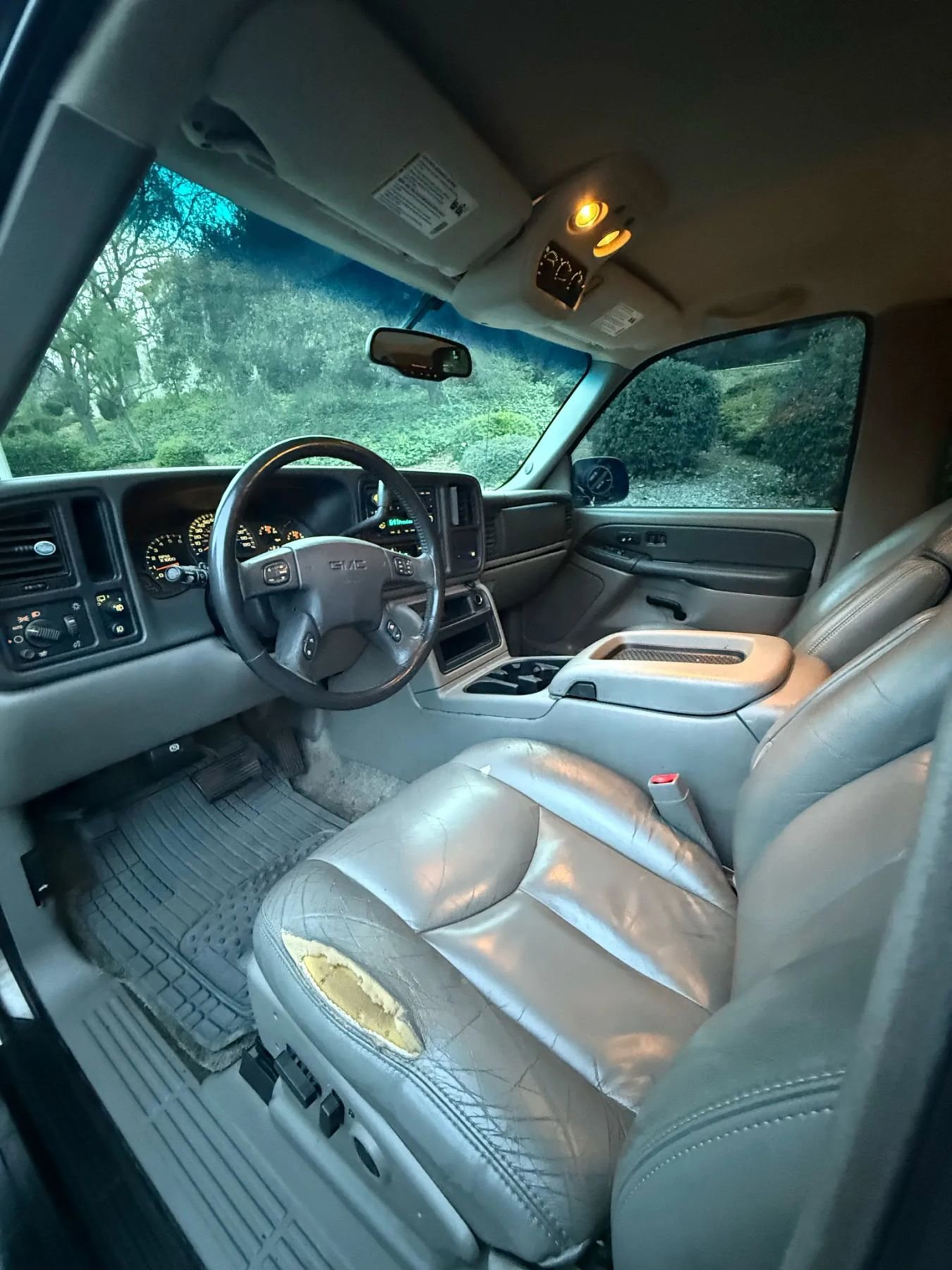 Used 2003 GMC Yukon SLT w/ 1SD Preferred Equipment Group image 13