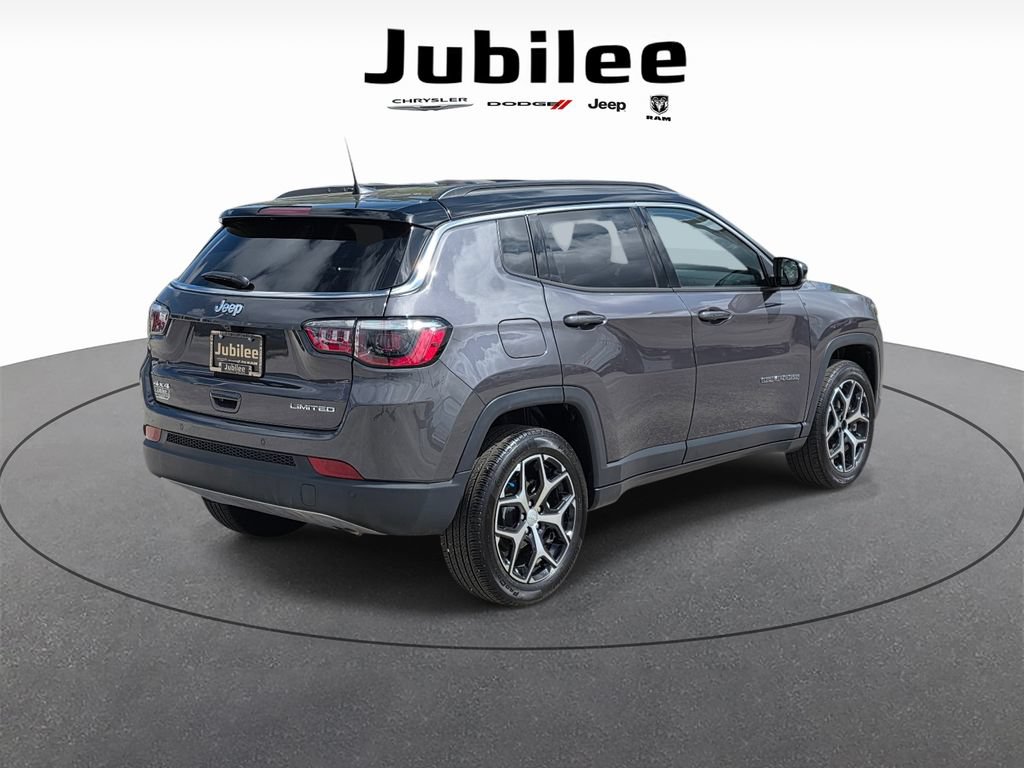 Used 2024 Jeep Compass Limited AWD/4WD image 5