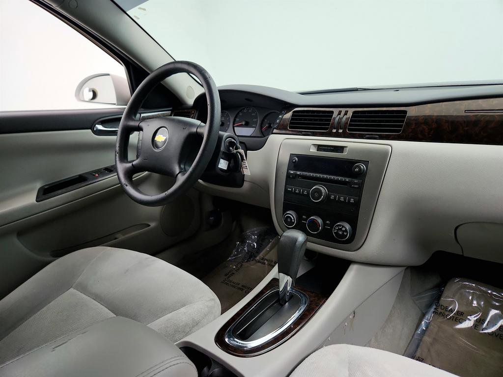 Used 2015 Chevrolet Impala Limited LS image 23