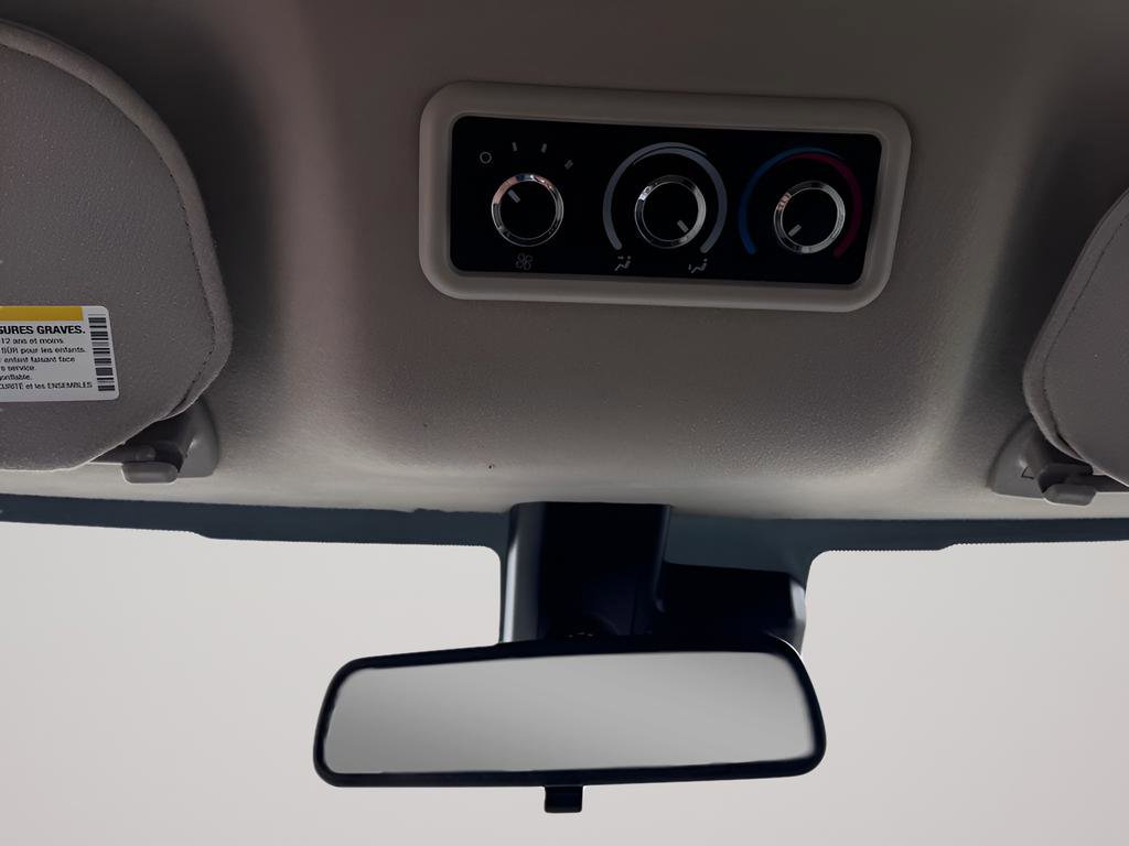 Used 2023 Chevrolet Express 3500 LT w/ LT Preferred Equipment Group image 33