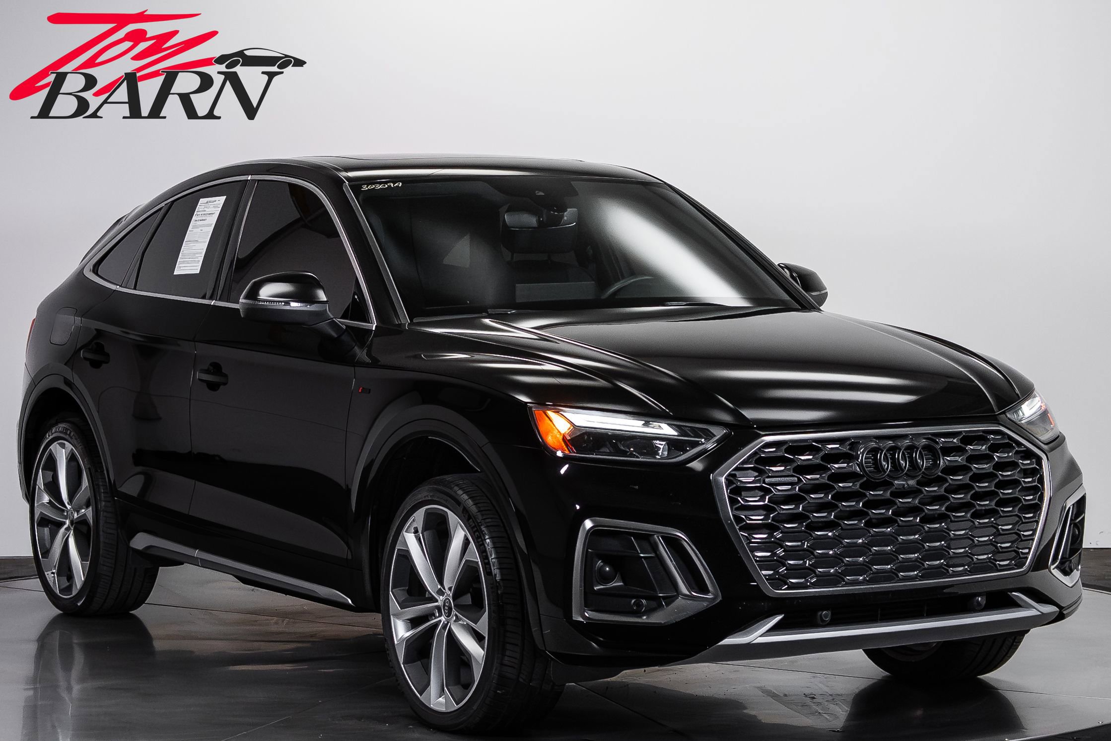Used 2021 Audi Q5 2.0T Premium Plus w/ Premium Plus Package AWD/4WD image 7