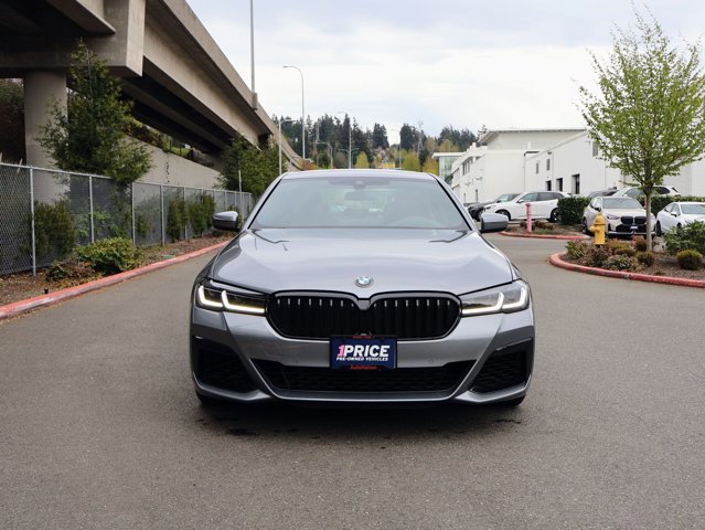 Used 2023 BMW 540i xDrive w/ Executive Package video 2