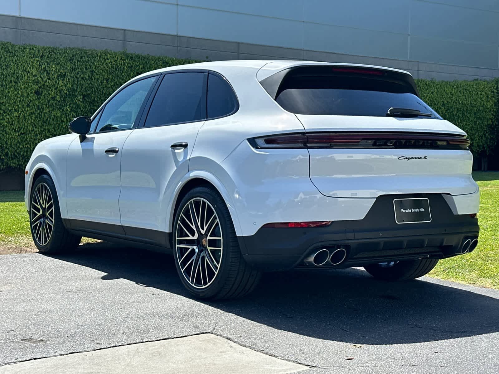 New 2026 Porsche Cayenne S AWD/4WD image 3