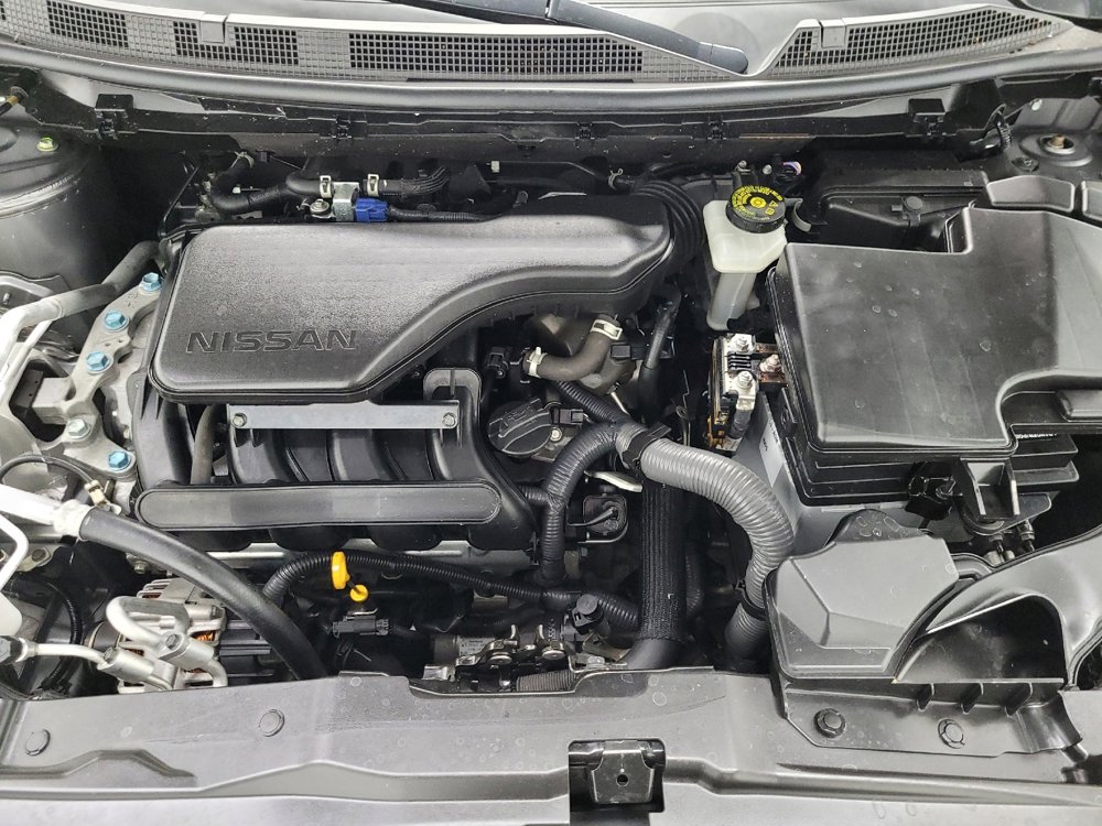 Used 2021 Nissan Rogue Sport S image 30