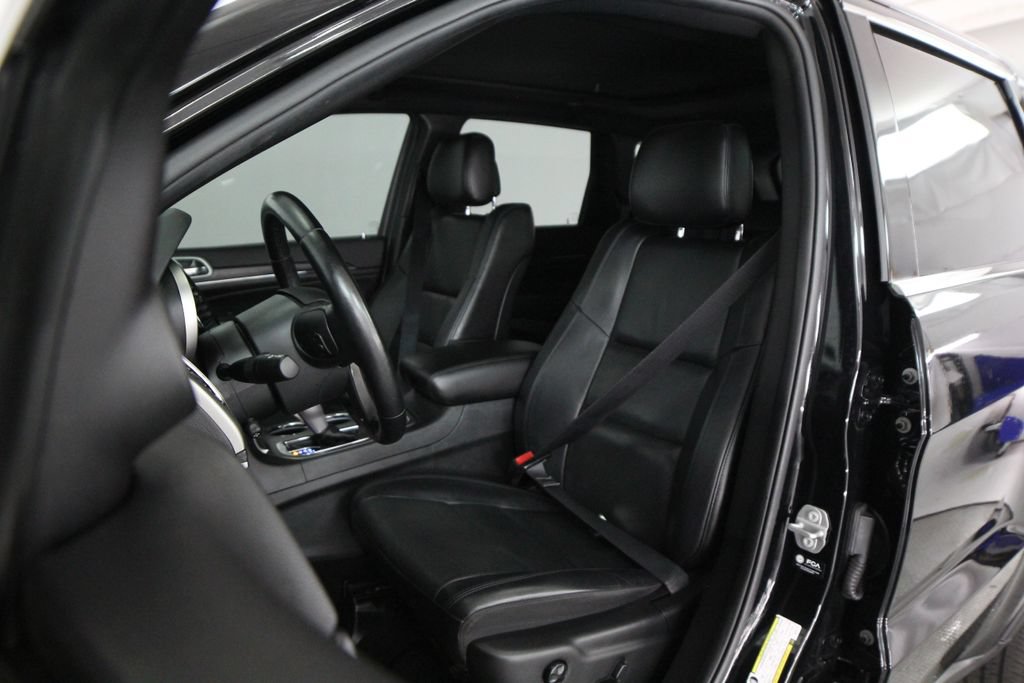 Used 2021 Jeep Grand Cherokee Limited w/ Luxury Group II AWD/4WD image 46