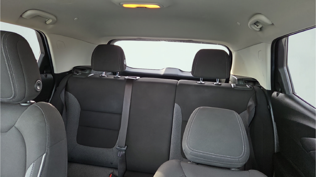 Used 2023 Chevrolet TrailBlazer LT AWD/4WD image 37