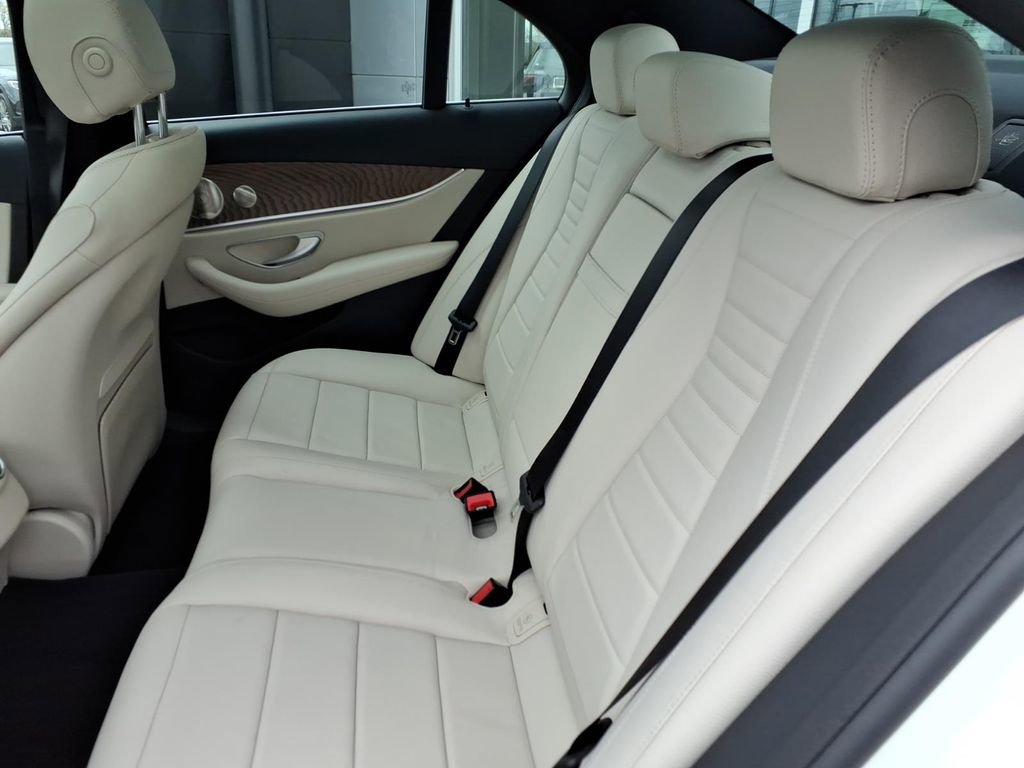 Certified 2023 Mercedes-Benz E 450 4MATIC Sedan image 28