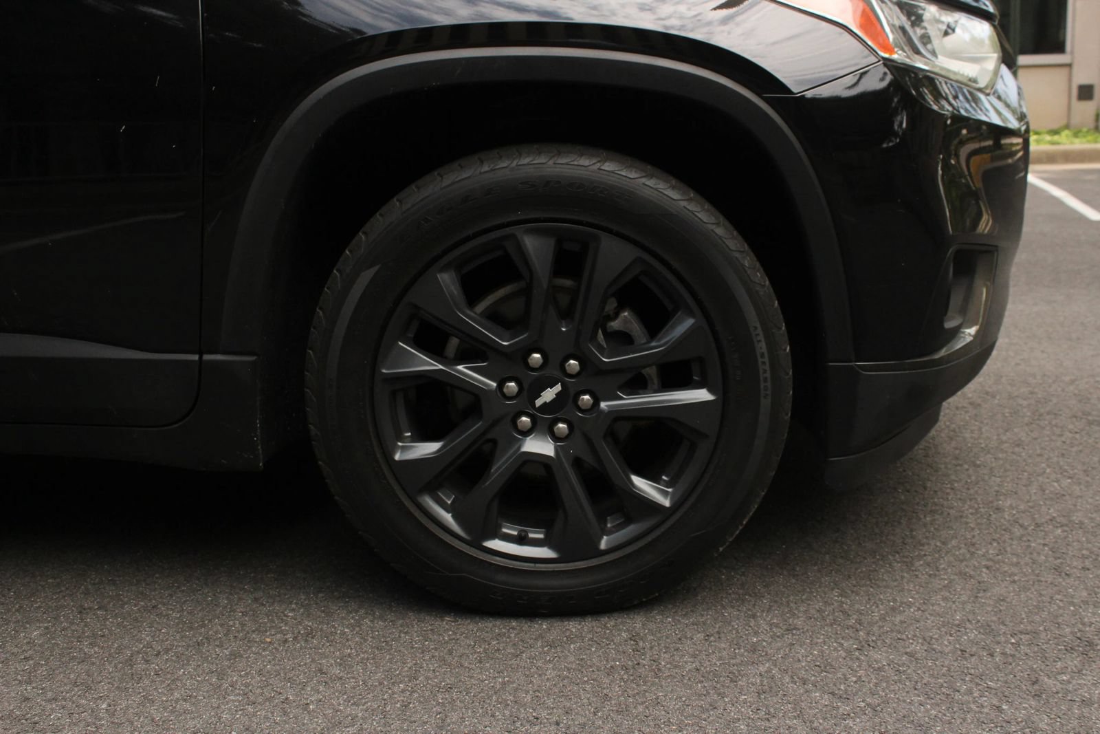 Used 2019 Chevrolet Traverse RS AWD/4WD image 4