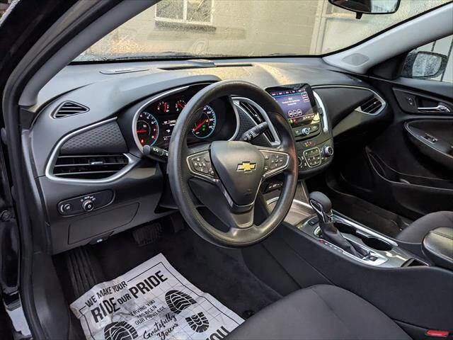 Used 2024 Chevrolet Malibu LT image 9