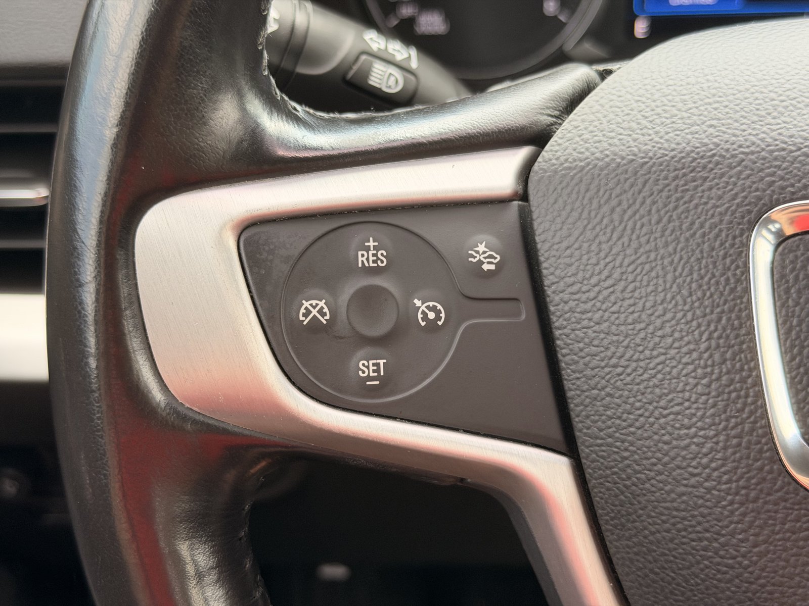 Used 2021 GMC Terrain SLE w/ Driver Convenience Package AWD/4WD image 22