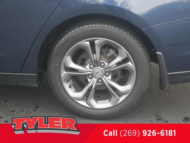 Used 2024 Honda Accord EX image 40