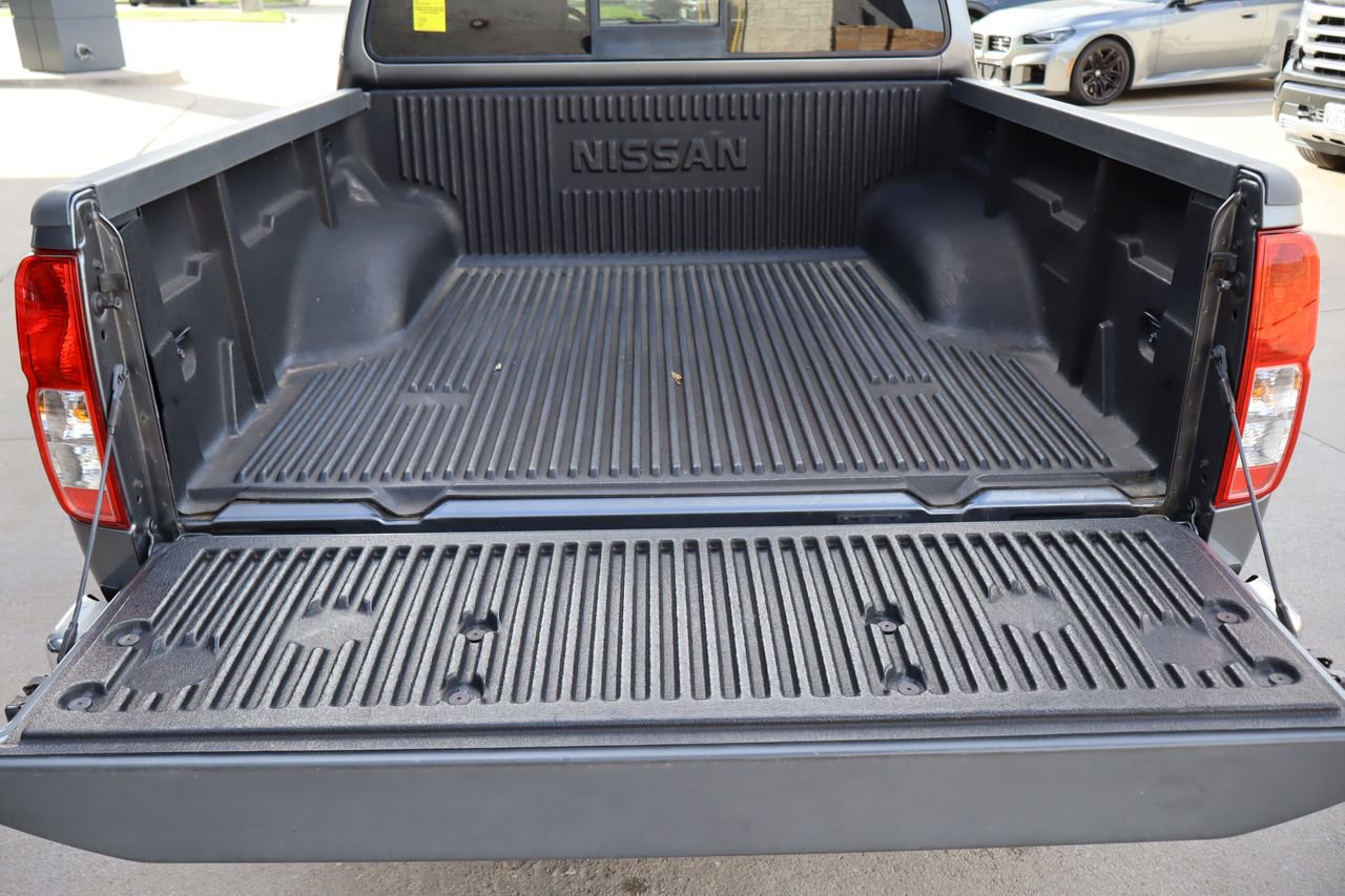 Used 2017 Nissan Frontier SV RWD image 24