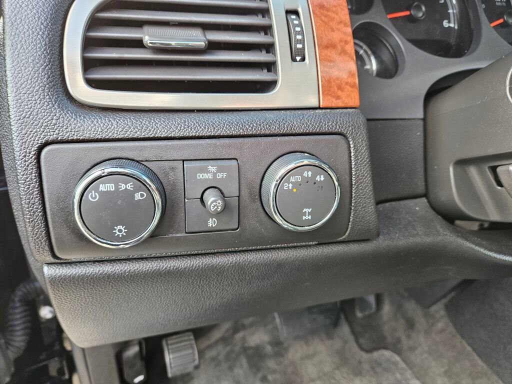 Used 2008 GMC Yukon XL SLT image 19