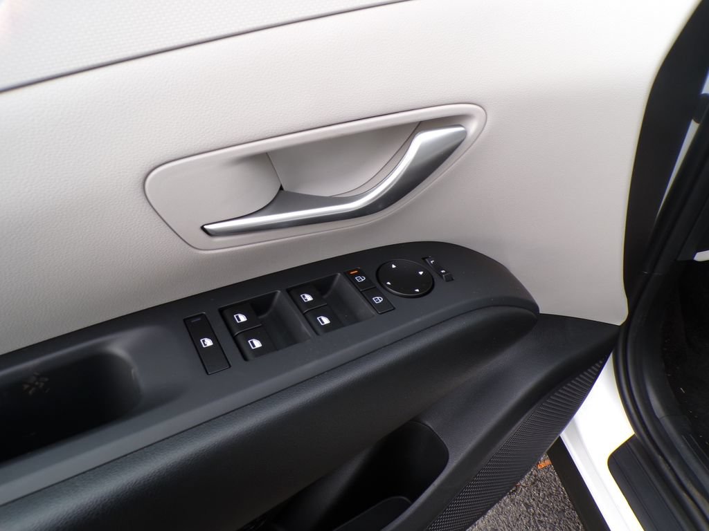New 2026 Hyundai Tucson SE AWD/4WD image 19