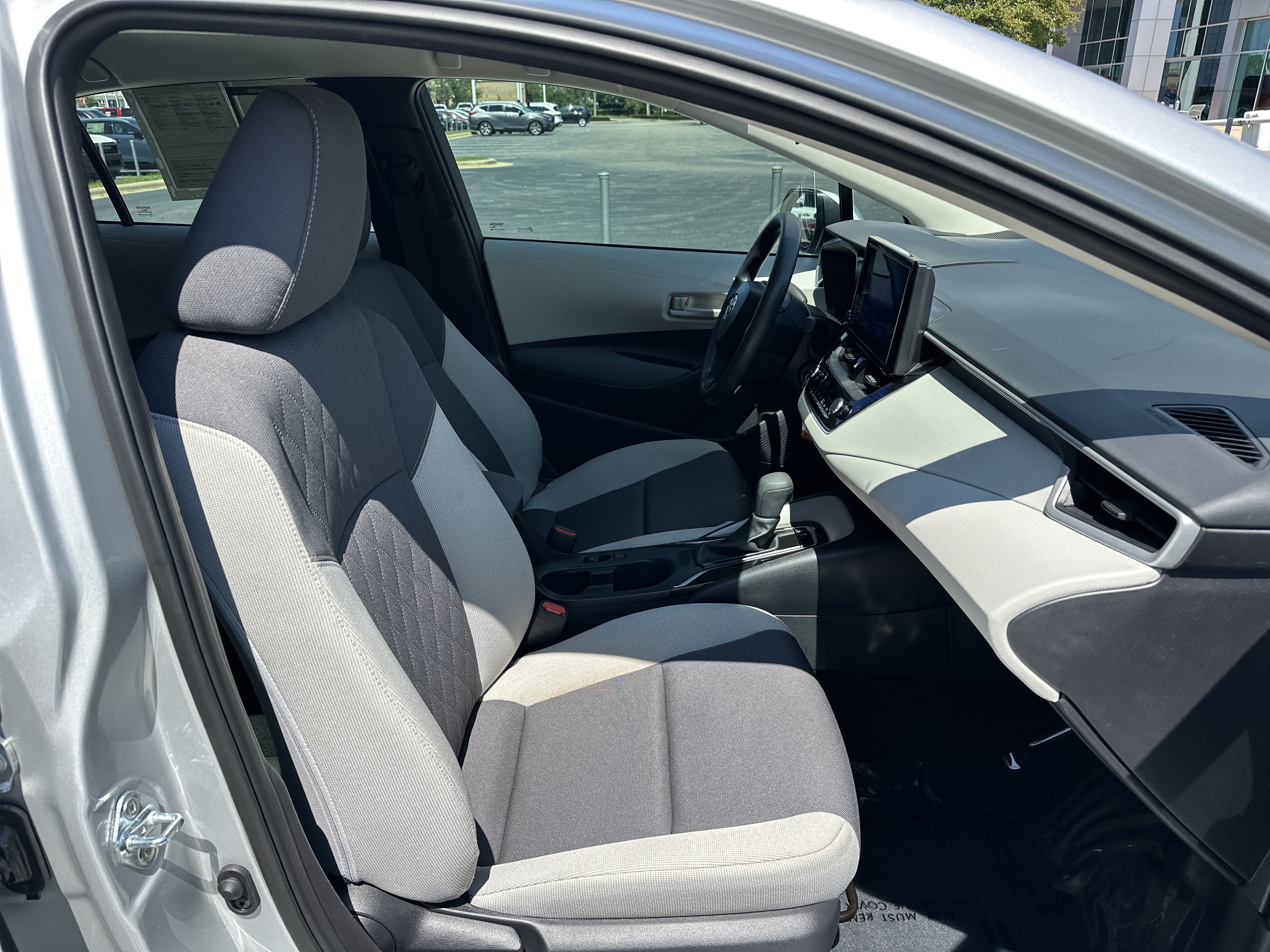 Certified 2026 Toyota Corolla LE FWD image 33