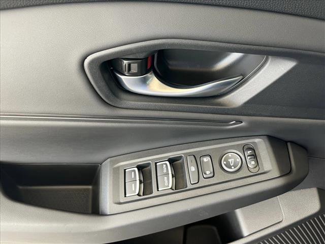 Certified 2025 Honda Accord SE image 17