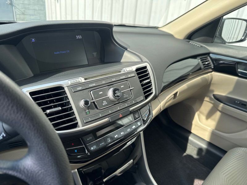 Used 2016 Honda Accord LX image 20