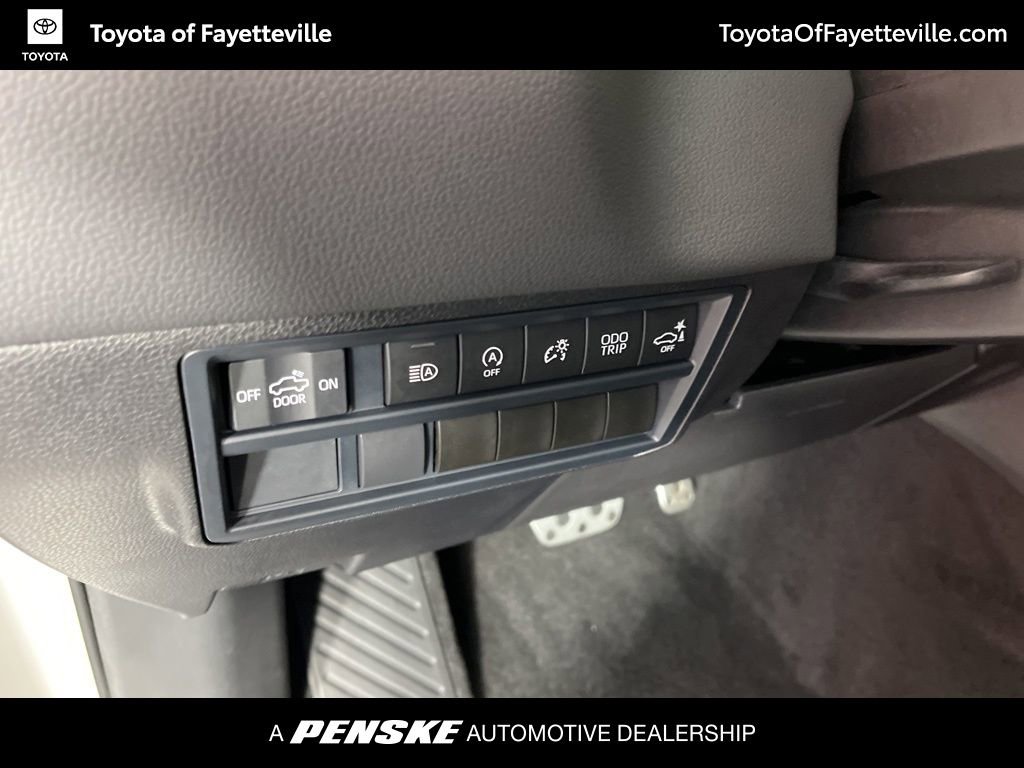 Certified 2025 Toyota Tundra Limited w/ TRD Off-Road Package AWD/4WD image 28