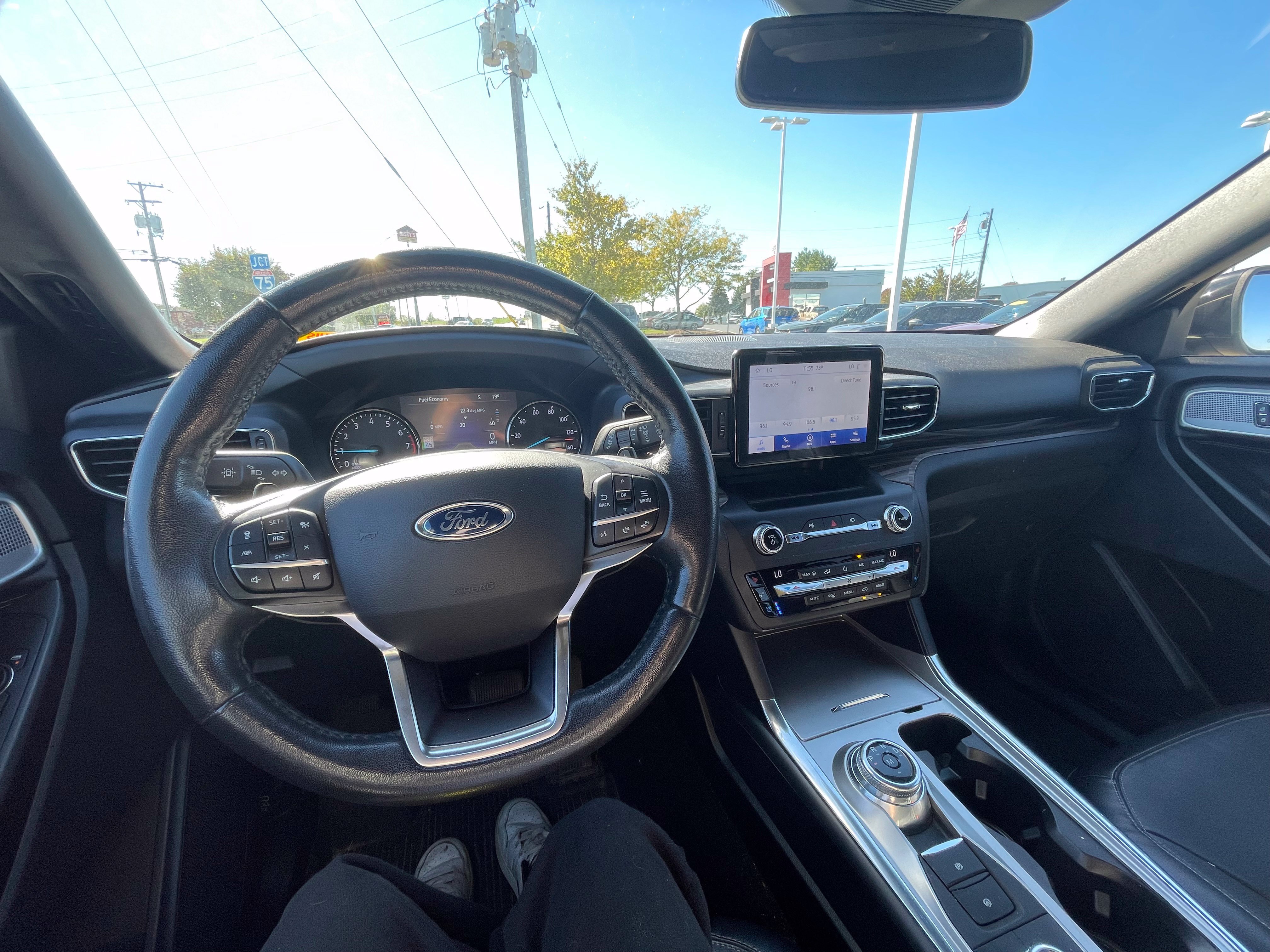 Used 2020 Ford Explorer Limited w/ Class III Trailer Tow Package AWD/4WD image 9