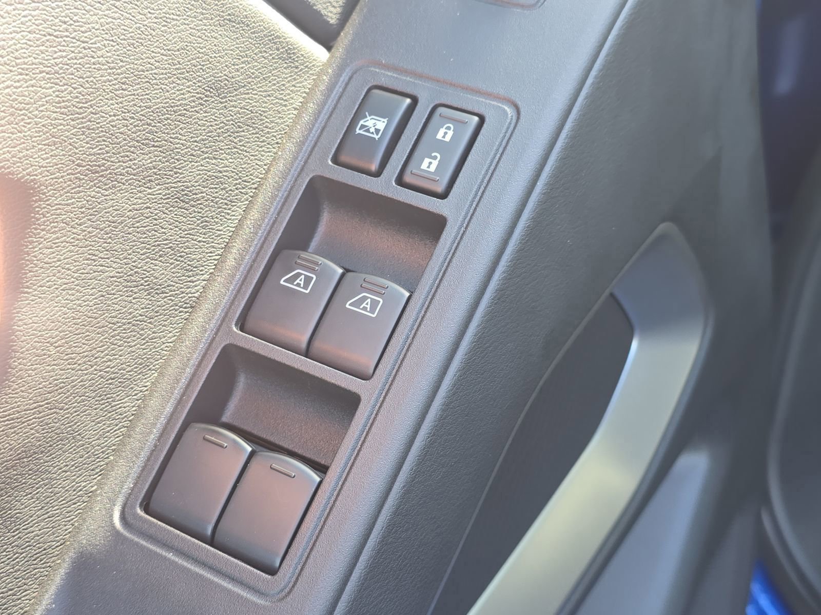 New 2026 Nissan Frontier SV w/ All-Weather Content Package image 13