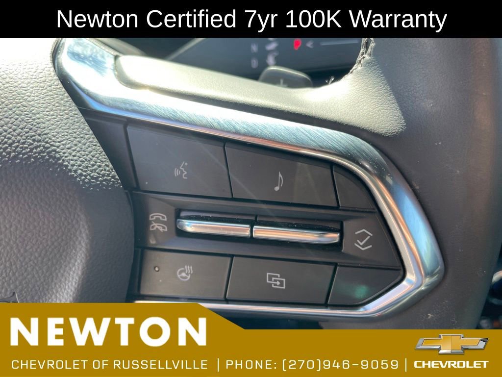 Used 2025 Chevrolet Tahoe Premier AWD/4WD image 15