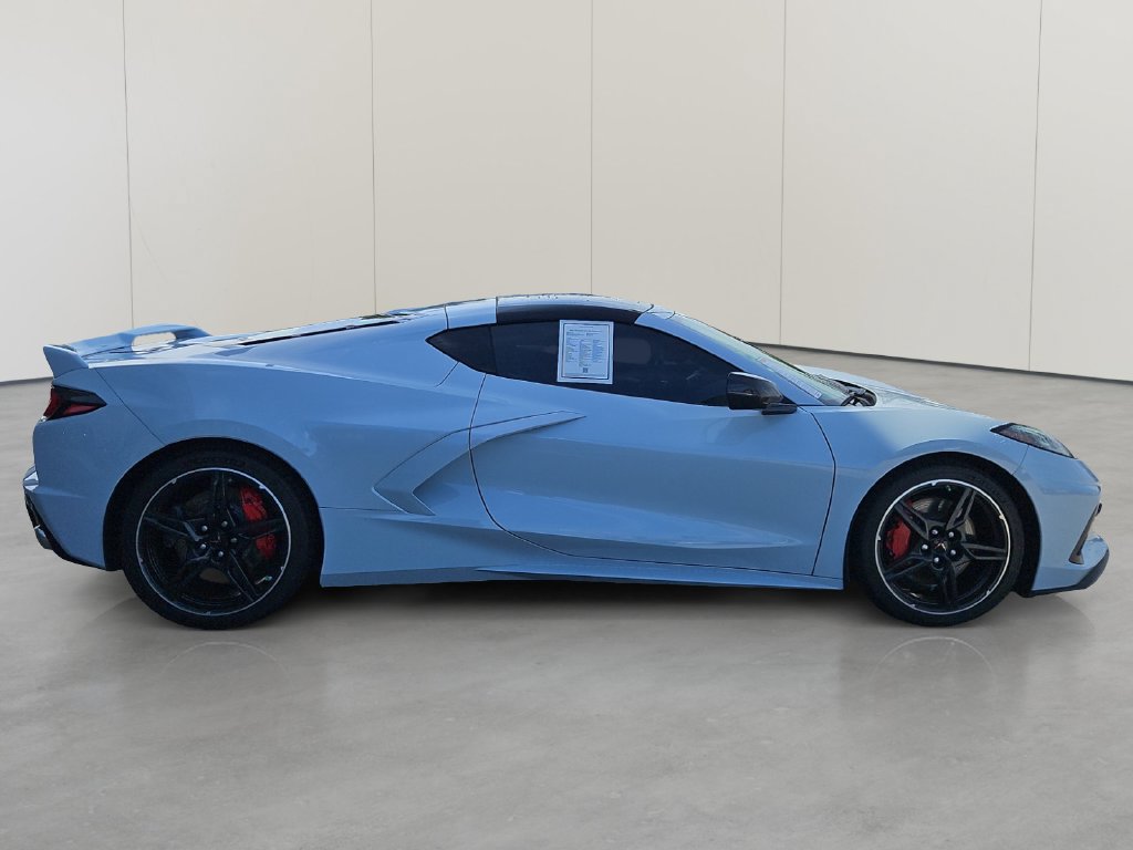 Used 2021 Chevrolet Corvette Stingray Premium Cpe w/ Z51 Performance Package RWD image 6