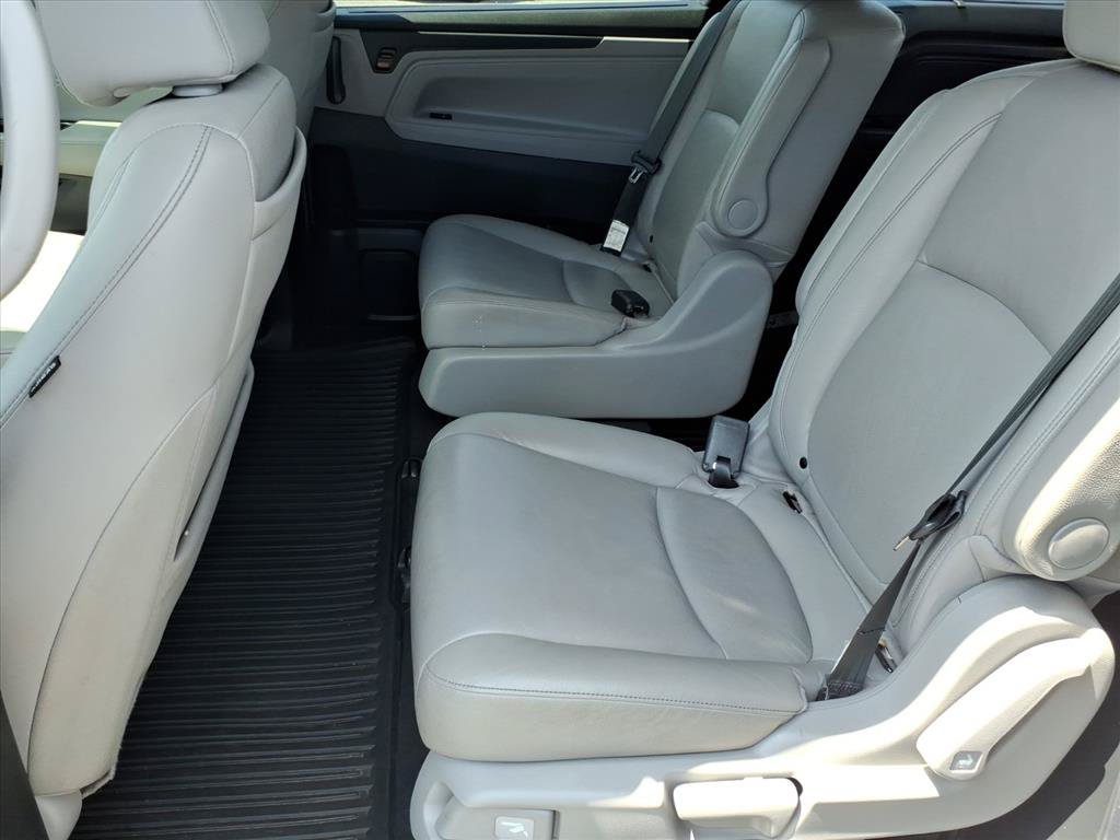 Used 2023 Honda Odyssey Touring image 11