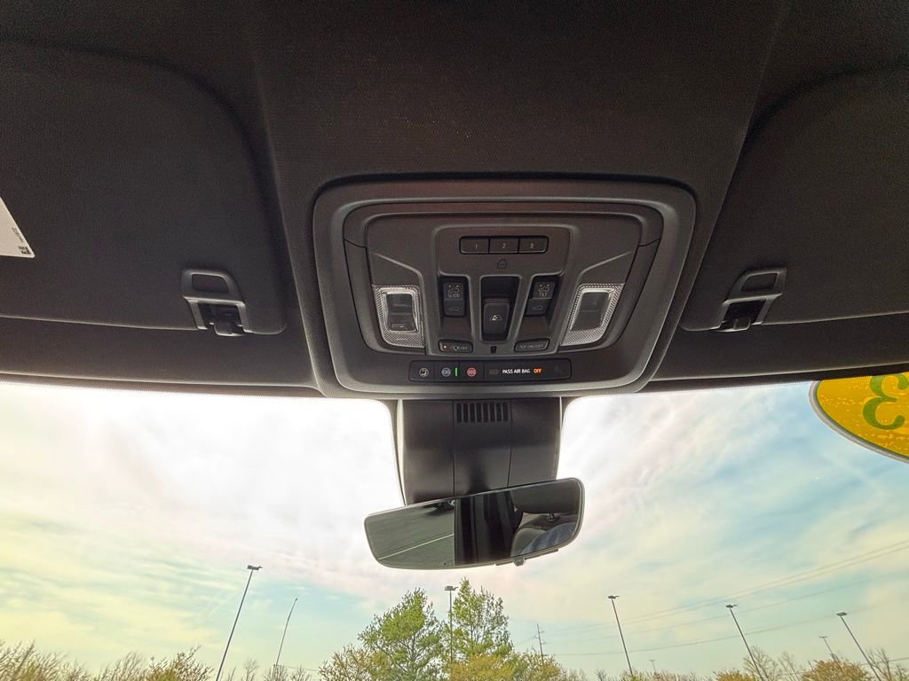 Used 2023 GMC Sierra 1500 AT4 w/ Technology Package image 42