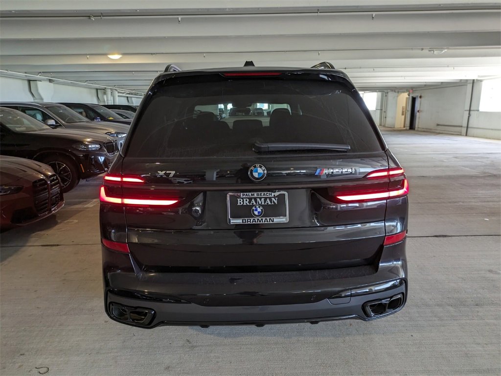 New 2026 BMW X7 M60i image 5