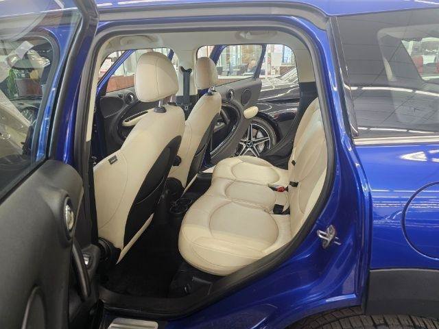 Used 2015 MINI Cooper Countryman S w/ Premium Package FWD image 9