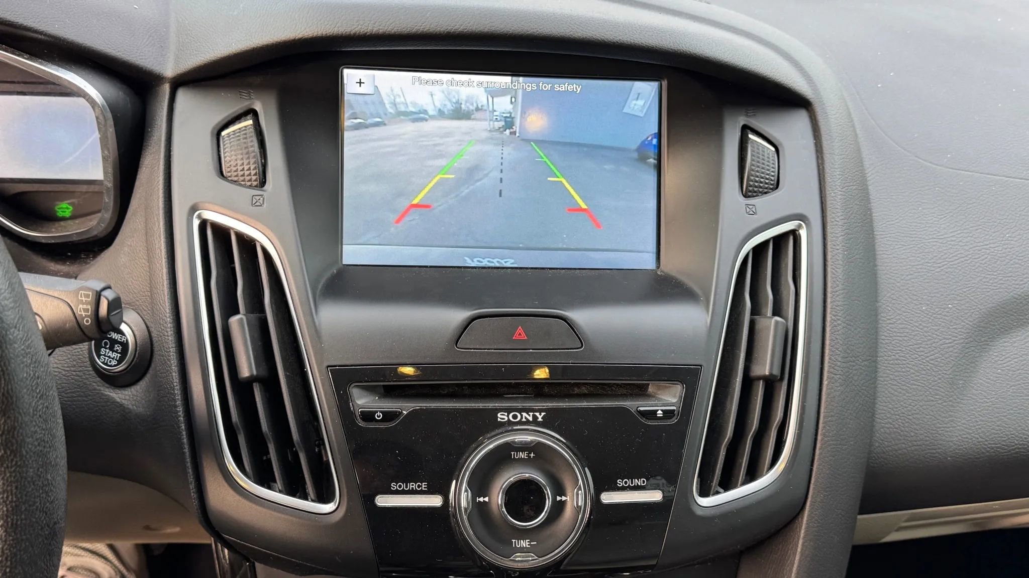 Used 2016 Ford Focus Electric Hatchback w/ Exterior Protection Package image 30