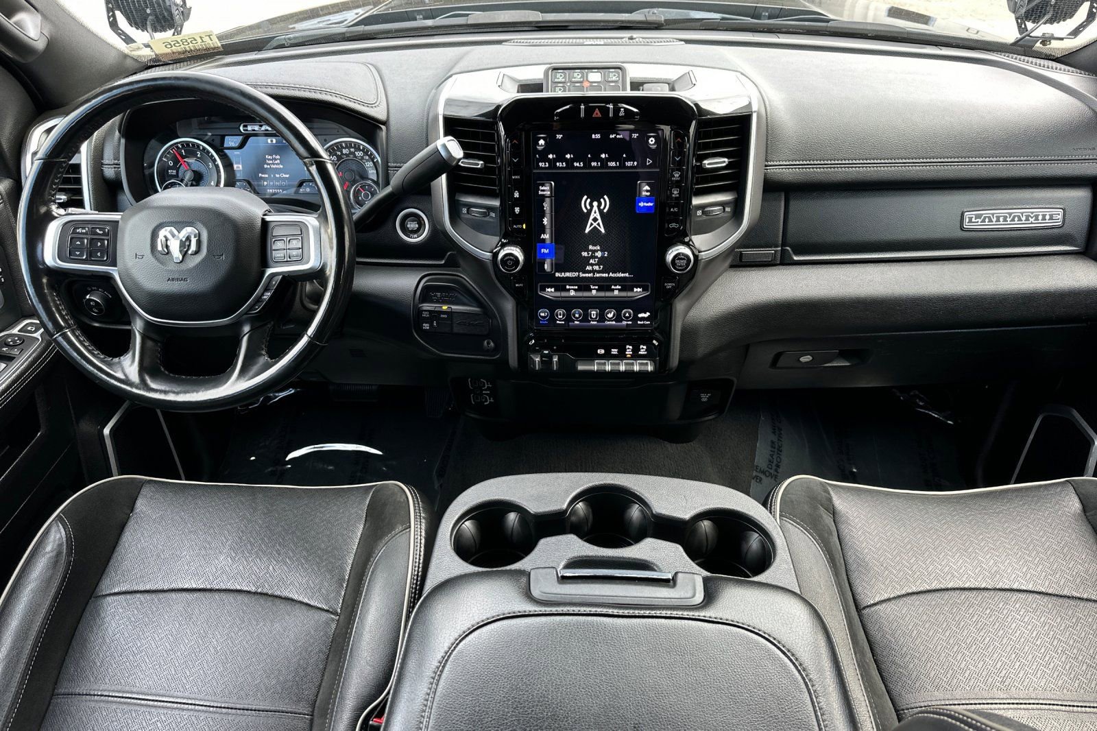 Used 2020 RAM 2500 Laramie w/ Night Edition AWD/4WD image 16