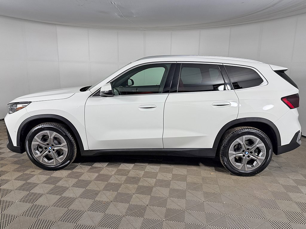 Used 2023 BMW X1 xDrive28i w/ Convenience Package image 14