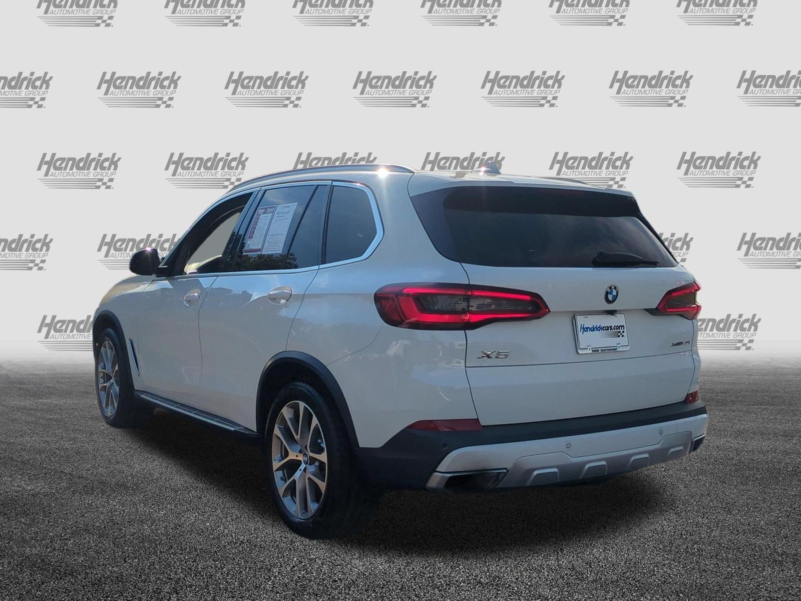 Used 2019 BMW X5 xDrive40i w/ Convenience Package AWD/4WD image 8