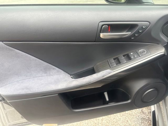 Used 2022 Lexus IS 500 w/ Accessory Package RWD image 25