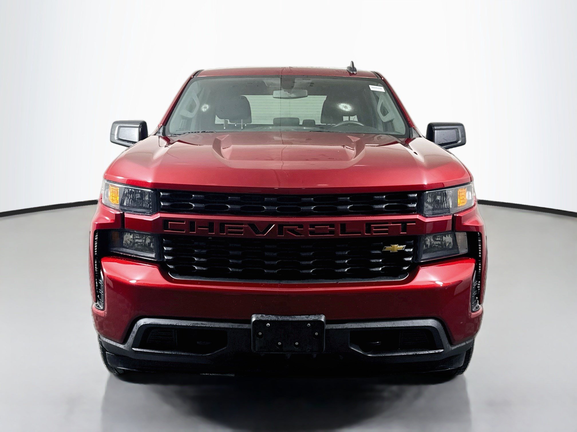Used 2021 Chevrolet Silverado 1500 Custom RWD image 2
