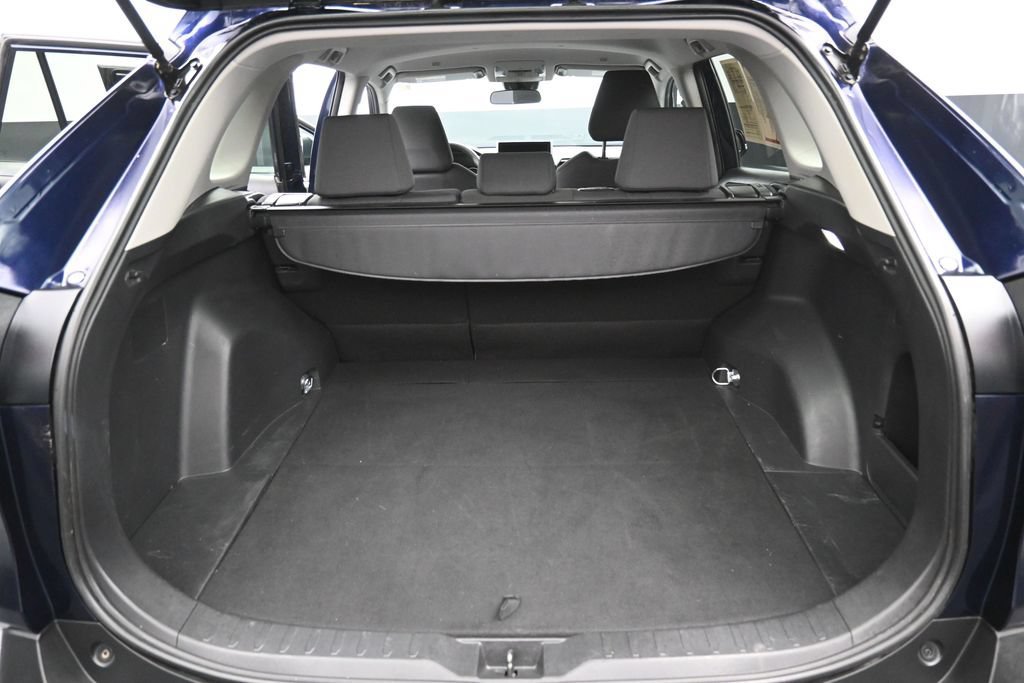 Certified 2025 Toyota RAV4 XLE AWD/4WD image 29