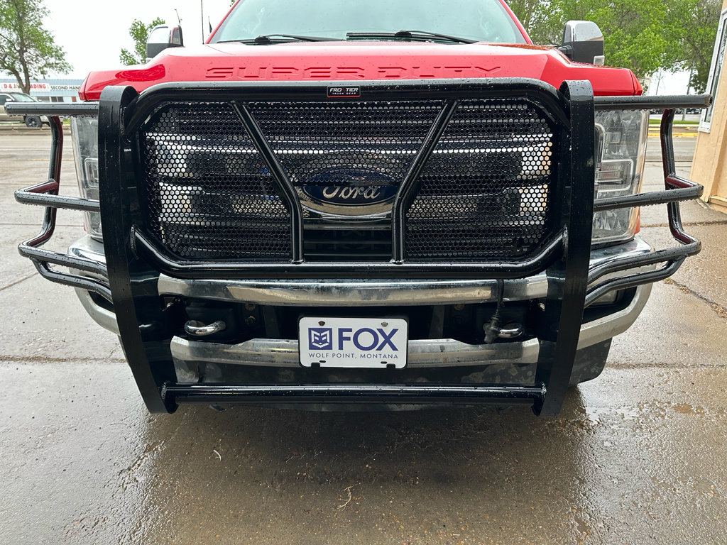 Used 2017 Ford F250 XLT w/ XLT Premium Package AWD/4WD image 7